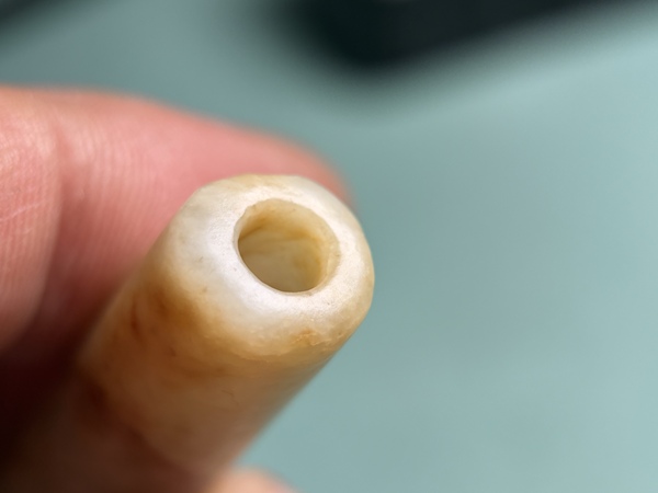 古玩玉器商周和田玉長管拍賣，當前價格28800元