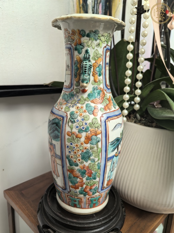古玩陶瓷同治細路粉彩花口瓶真品鑒賞圖