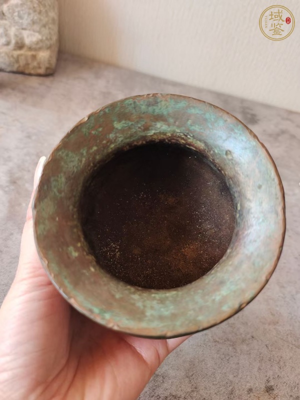 古玩銅器銅質刻花蘋果鐏真品鑒賞圖