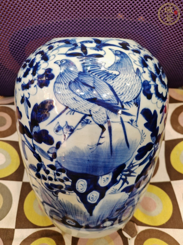 古玩陶瓷晚清豆青青花冬瓜罐真品鑒賞圖