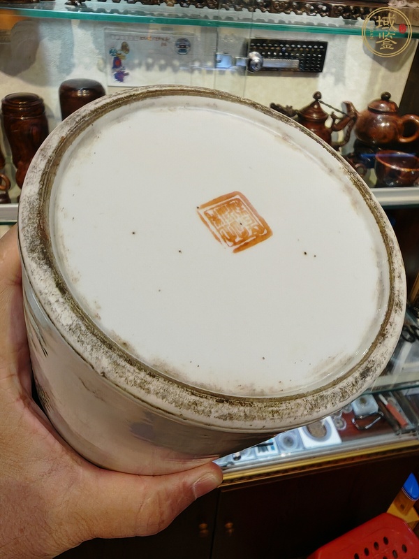古玩陶瓷淺降彩人物故事紋帽筒（后加彩）真品鑒賞圖