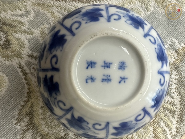 古玩陶瓷清光緒 青花臥足杯真品鑒賞圖