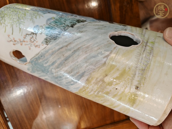 古玩陶瓷晚清淺降彩開窗帽筒真品鑒賞圖