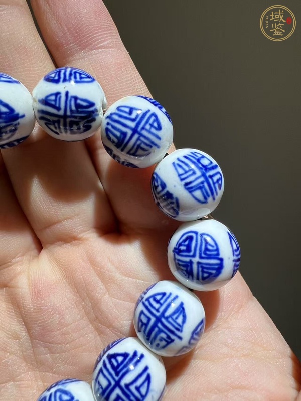 古玩雜項(xiàng)青花壽字手串真品鑒賞圖