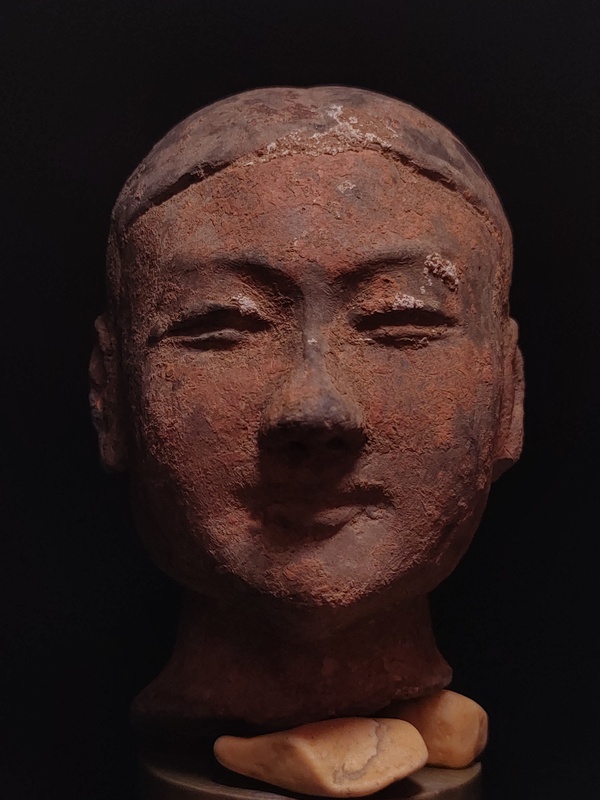 古玩陶瓷陶俑~東方微笑拍賣，當前價格8888元
