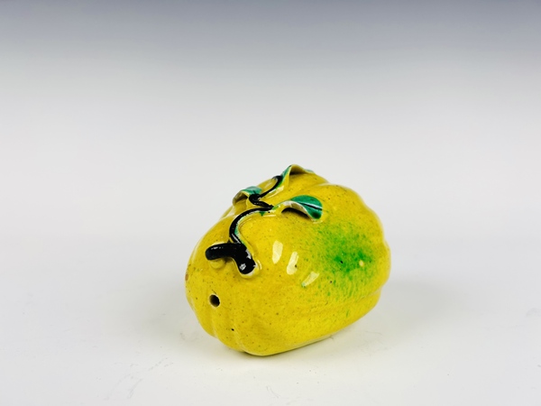 古玩陶瓷晚清·佛手仿生瓷拍賣，當前價格99元