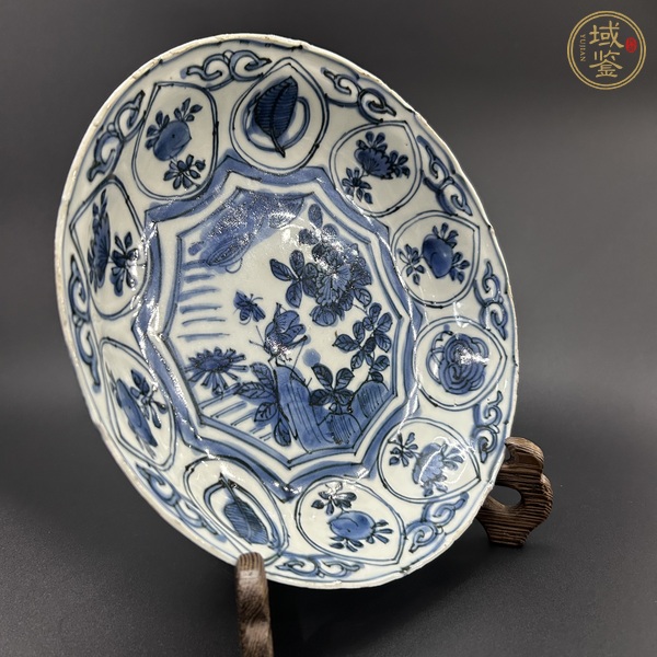 古玩陶瓷青花飛黃騰達圖花口盤真品鑒賞圖