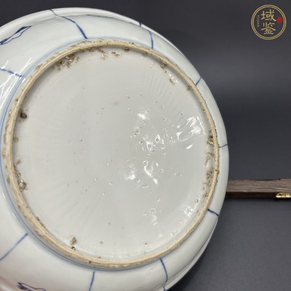 古玩陶瓷青花飛黃騰達圖花口盤真品鑒賞圖