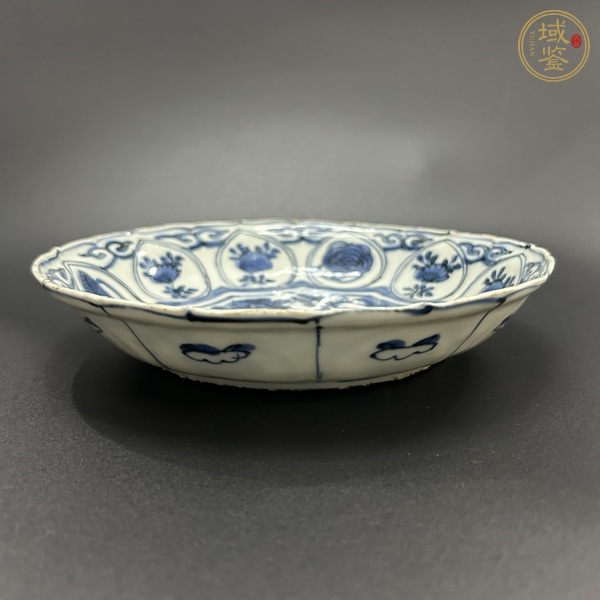 古玩陶瓷青花飛黃騰達圖花口盤真品鑒賞圖