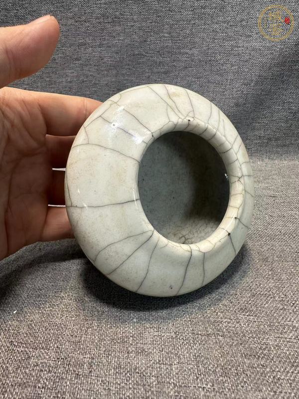 古玩陶瓷仿官釉水盂真品鑒賞圖