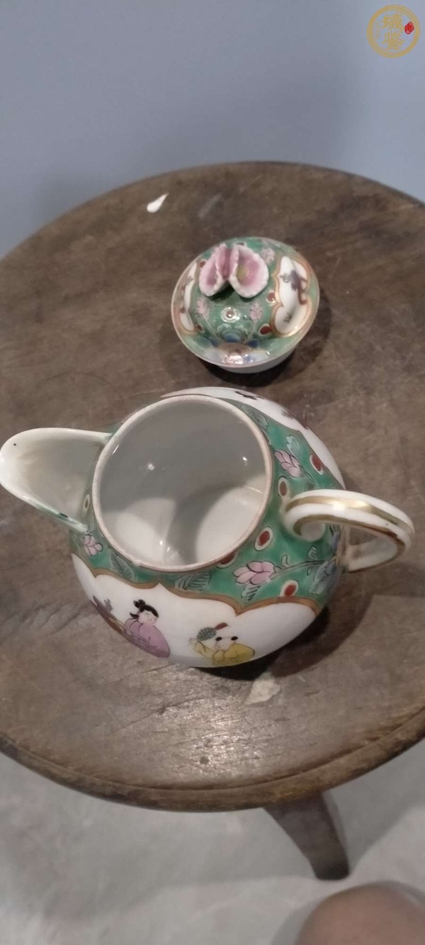 古玩陶瓷粉彩奶壺真品鑒賞圖