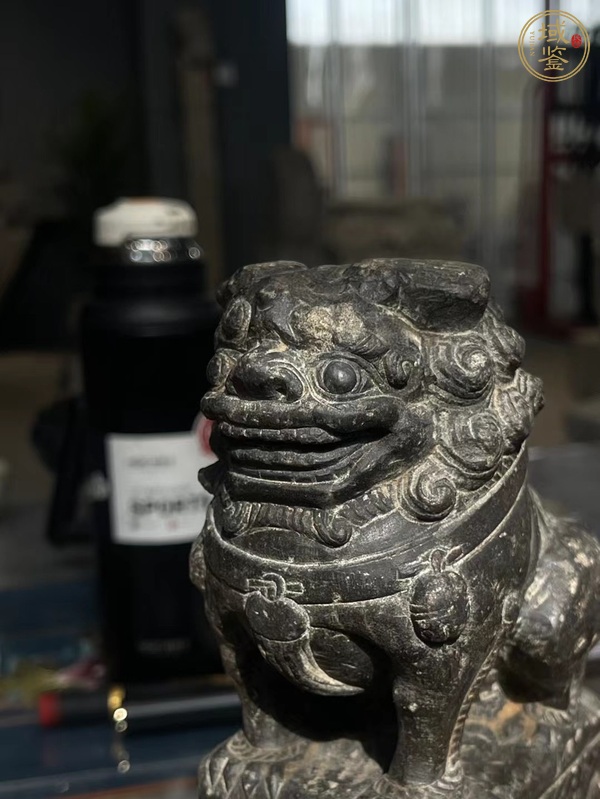 古玩雜項(xiàng)案頭獅真品鑒賞圖