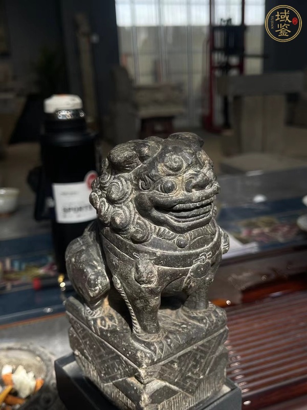 古玩雜項(xiàng)案頭獅真品鑒賞圖