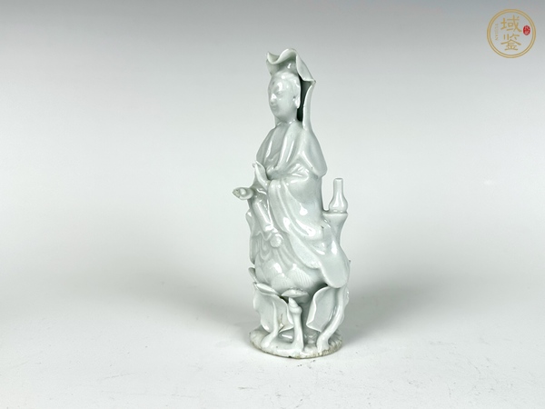 古玩陶瓷清晚期·德化凈水觀音像真品鑒賞圖