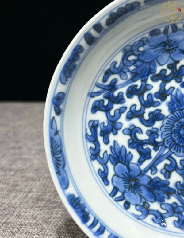 古玩陶瓷花卉紋青花盤拍賣，當(dāng)前價(jià)格2600元