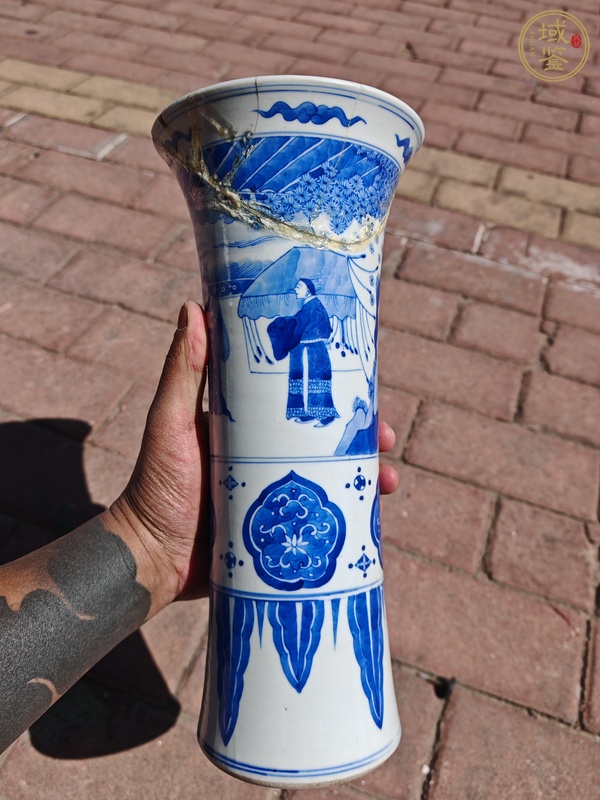 古玩陶瓷青花花觚真品鑒賞圖