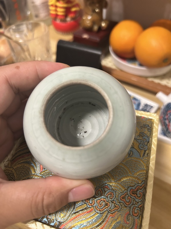 古玩陶瓷豆青釉刻夔龍紋水盂拍賣(mài)，當(dāng)前價(jià)格3200元