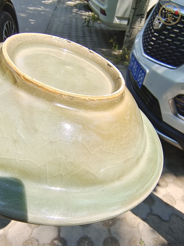 古玩陶瓷龍泉筆洗真品鑒賞圖
