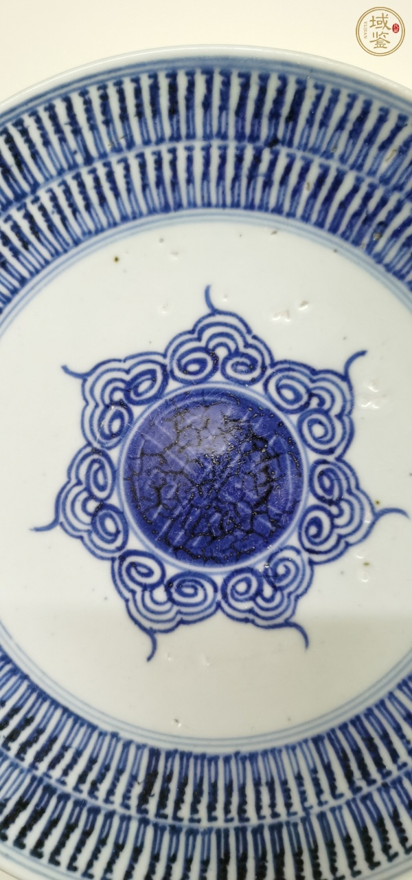古玩陶瓷德化窯青花盤真品鑒賞圖