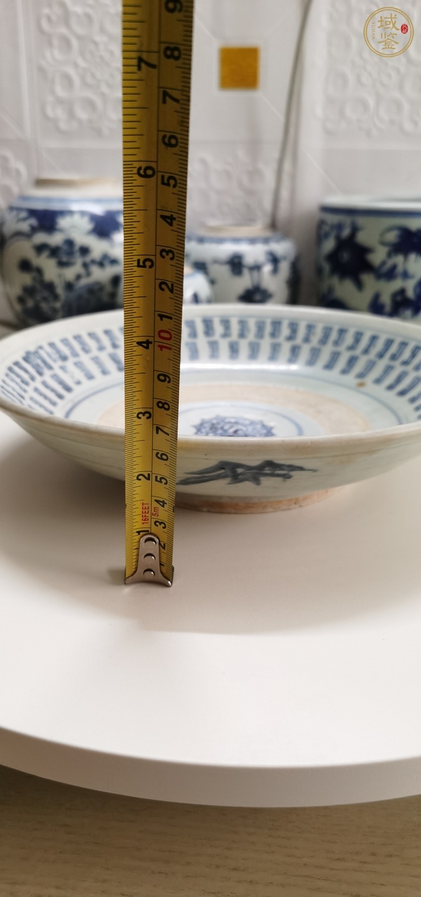 古玩陶瓷梵字紋青花盤真品鑒賞圖