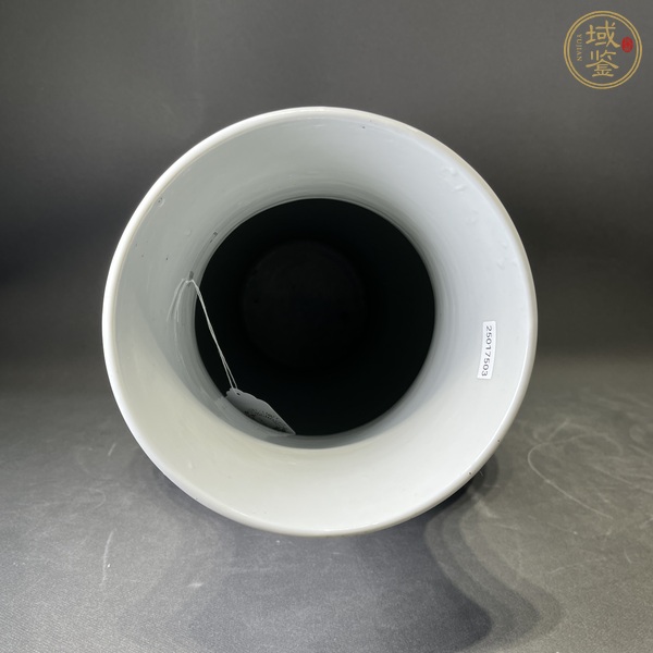 古玩陶瓷青花山水紋瓶真品鑒賞圖