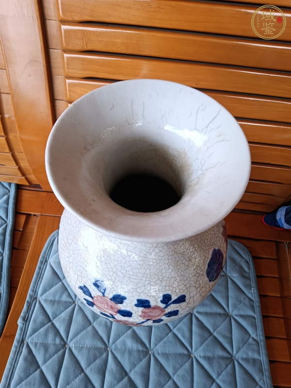 古玩陶瓷哥釉青花釉里紅花卉紋觀音瓶真品鑒賞圖