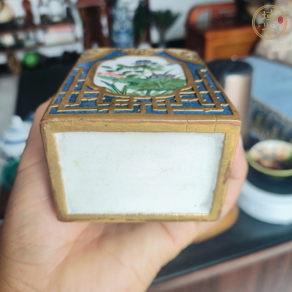 古玩陶瓷四方瓶真品鑒賞圖