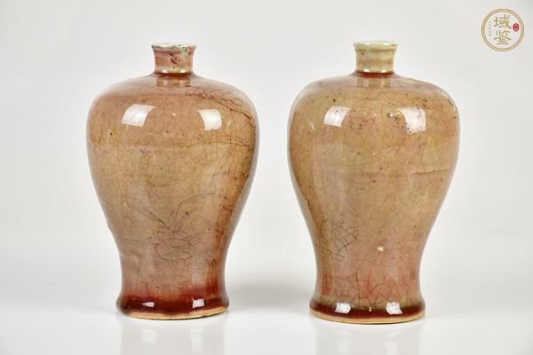 古玩陶瓷紅釉梅瓶真品鑒賞圖