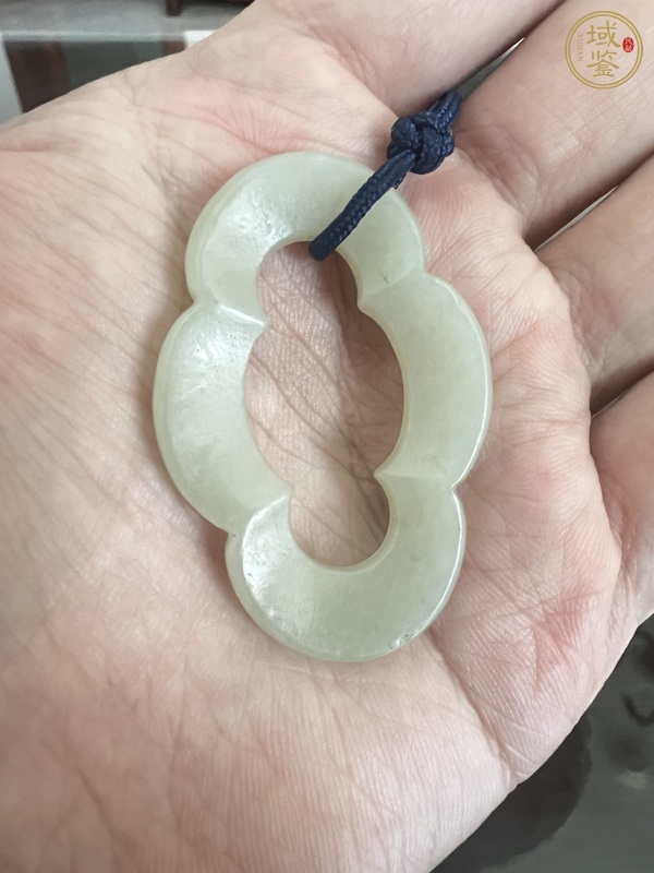 古玩玉器和田玉雕“海棠環(huán)”真品鑒賞圖