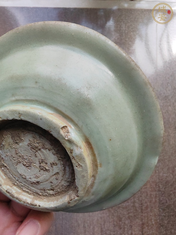 古玩陶瓷龍泉青瓷折沿盤真品鑒賞圖