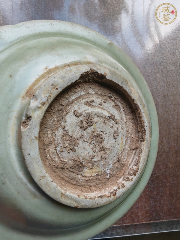 古玩陶瓷龍泉青瓷折沿盤真品鑒賞圖