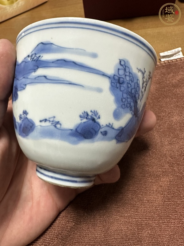 古玩陶瓷青花山水人物紋鈴鐺杯真品鑒賞圖