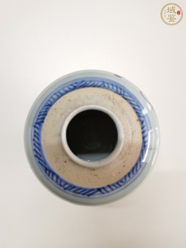 古玩陶瓷山水紋青花罐真品鑒賞圖