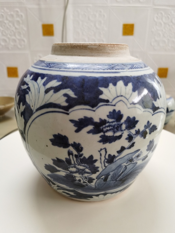 古玩陶瓷花卉紋青花罐拍賣，當前價格2800元