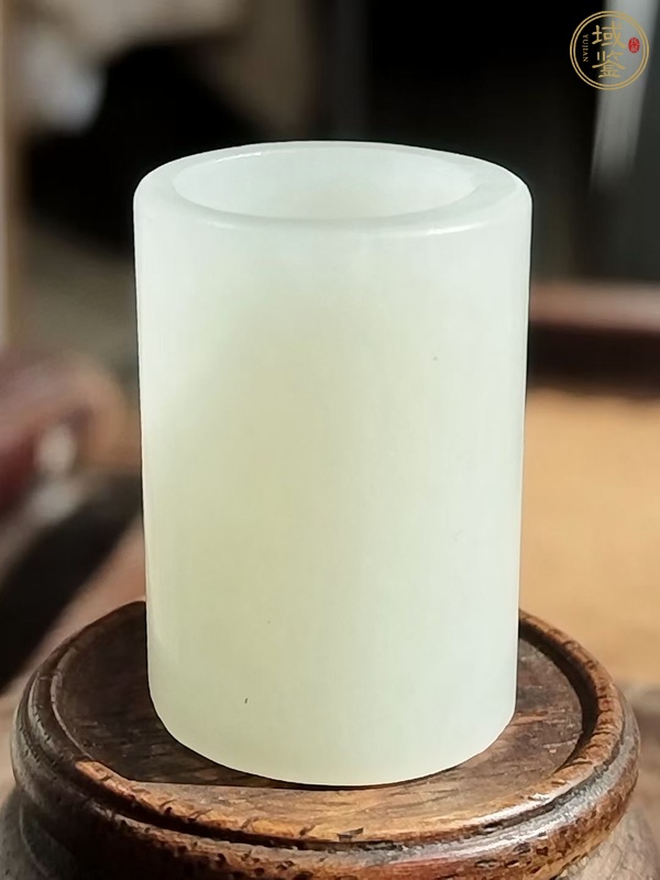 古玩玉器和田玉管真品鑒賞圖