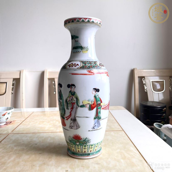古玩陶瓷粉彩人物瓶真品鑒賞圖