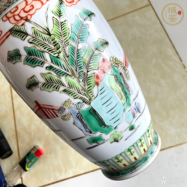 古玩陶瓷粉彩人物瓶真品鑒賞圖