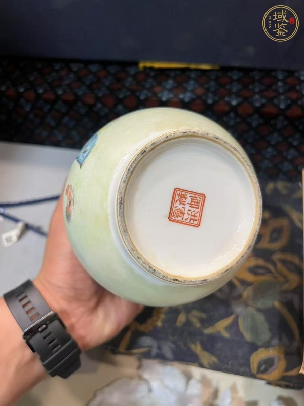 古玩陶瓷粉彩人物故事雙耳尊真品鑒賞圖