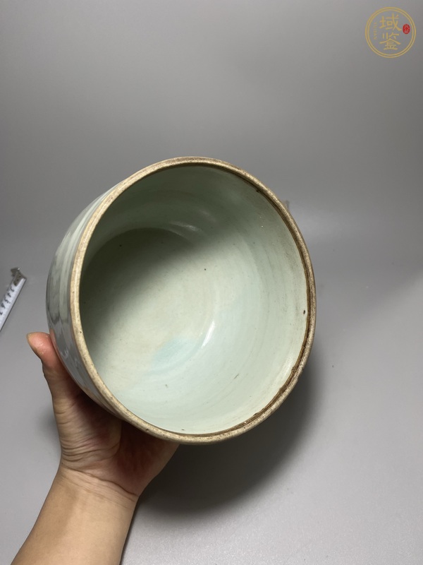 古玩陶瓷龍泉青瓷缽式碗真品鑒賞圖
