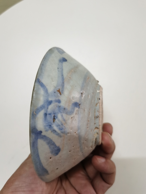 古玩陶瓷摩羯龍紋青花碗拍賣，當(dāng)前價(jià)格860元