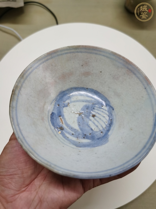 古玩陶瓷摩羯龍紋青花碗真品鑒賞圖