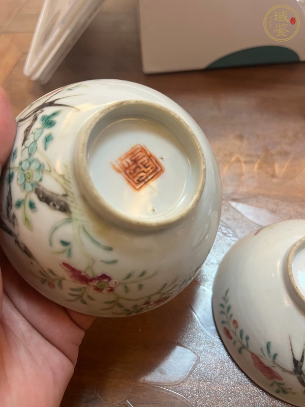 古玩陶瓷花鳥紋粉彩茶圓真品鑒賞圖