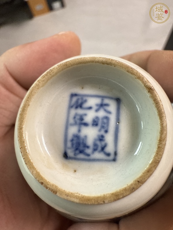 古玩陶瓷馬鹿青花杯真品鑒賞圖