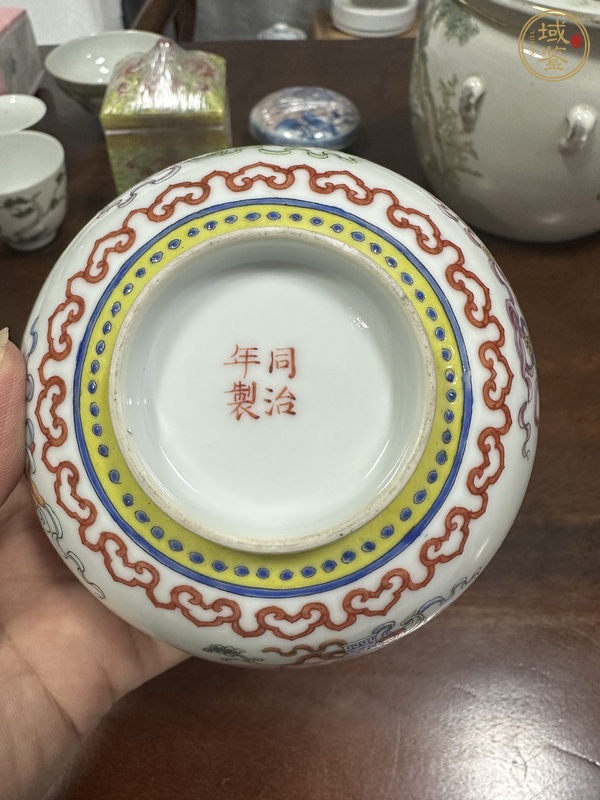 古玩陶瓷佛家八寶官窯碗真品鑒賞圖