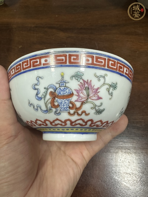 古玩陶瓷佛家八寶官窯碗真品鑒賞圖