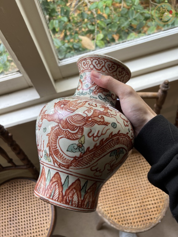 古玩陶瓷80.90年代仿清代紅綠彩龍紋罐真品鑒賞圖