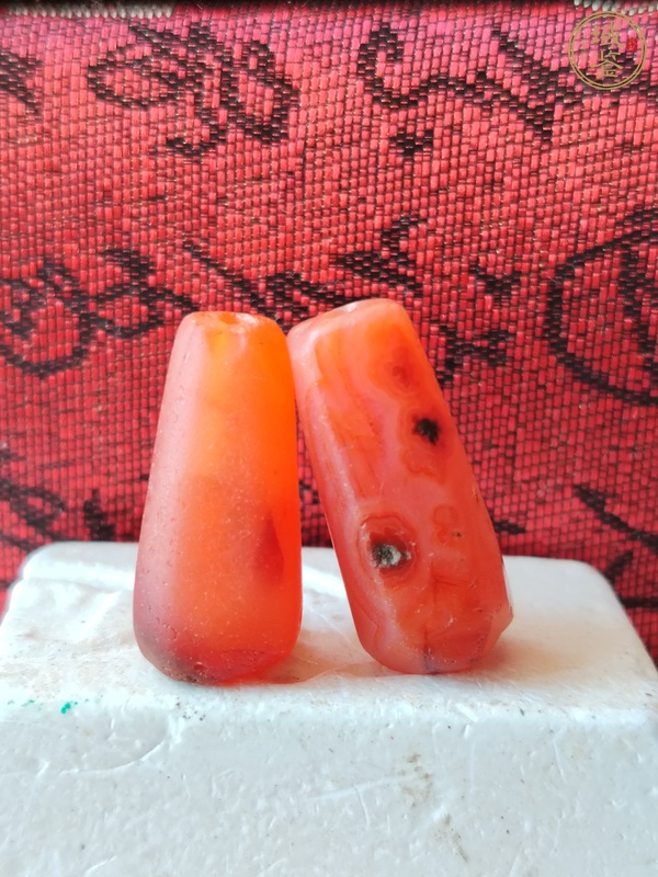 古玩玉器天然紅瑪瑙多棱珠真品鑒賞圖