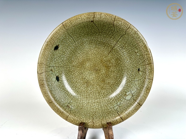 古玩陶瓷清雍乾·哥釉大碗真品鑒賞圖