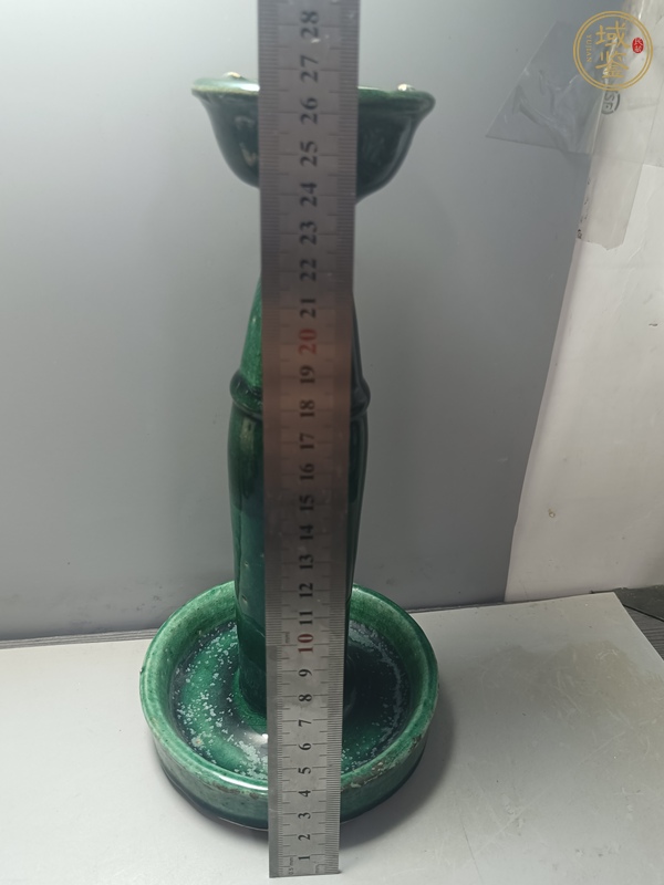 古玩陶瓷石灣窯綠釉燈真品鑒賞圖