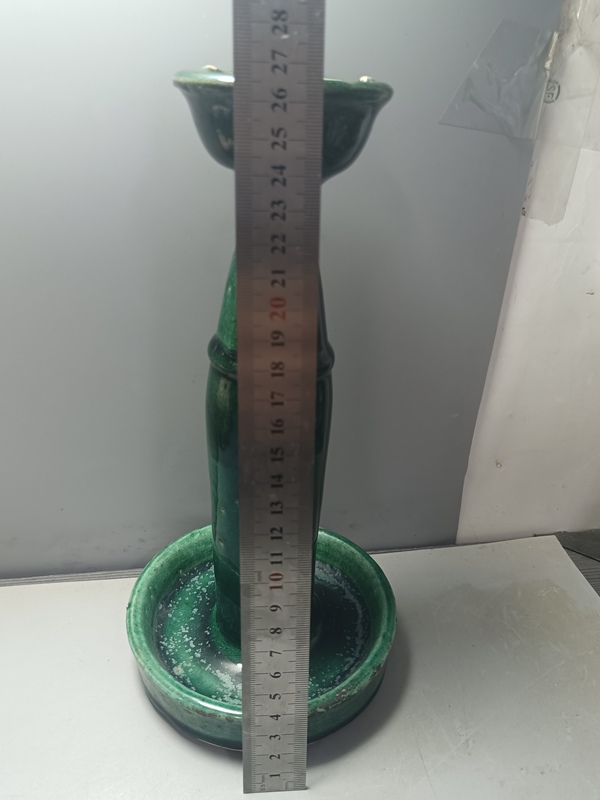 古玩陶瓷清晚期石灣窯綠釉大燈臺拍賣，當前價格188元